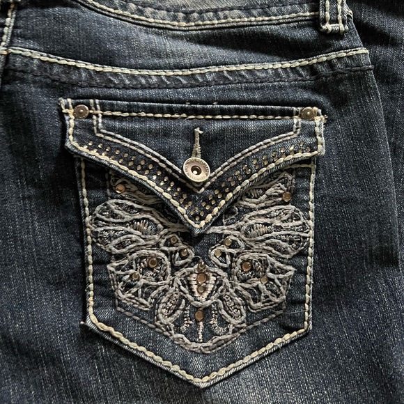 Preloved NINE WEST JEANS Date Night Fit Style: ANNETTE - Picture 5 of 10